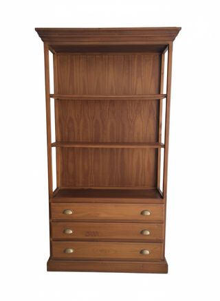 Estantería de madera