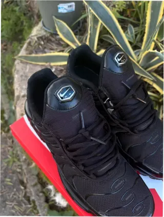 Nike TN Air Max Plus Talla 44 Negro