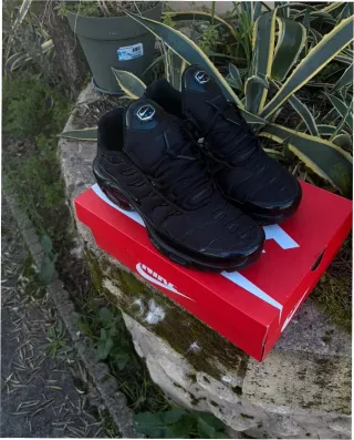 Nike TN Air Max Plus Talla 44 Negro