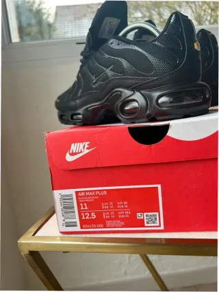 Nike TN Air Max Plus Talla 45 Negro