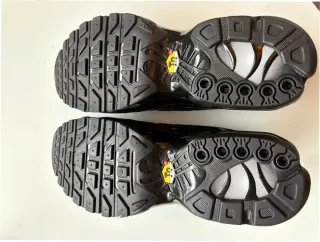 Nike TN Air Max Plus Talla 43 Negro