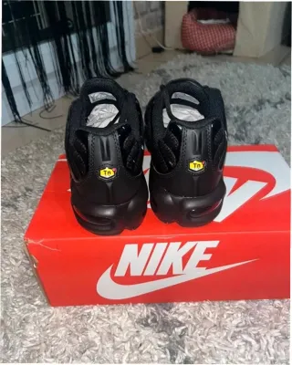 Nike TN Air Max Plus Talla 37.5