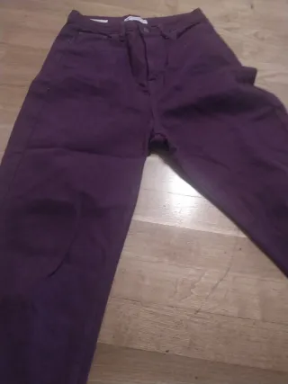 Pantalón granate talla 36