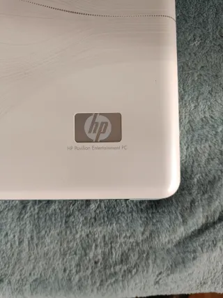 Portátil HP Pavilion dv4-2145dx Plata/Blanco