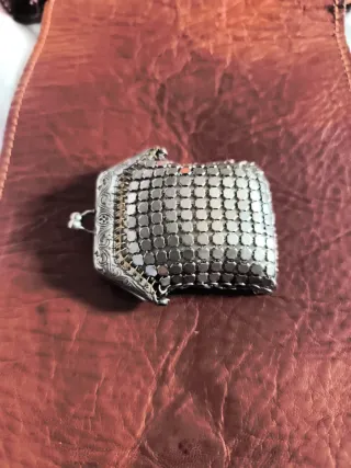 Bolso de malla vintage plateado