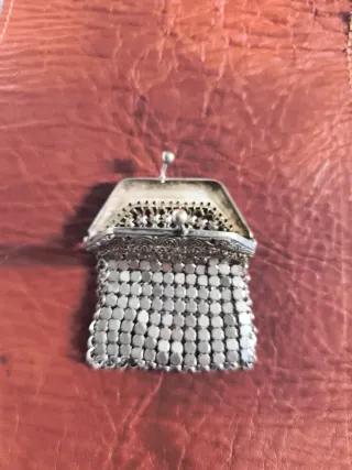 Bolso de malla vintage plateado