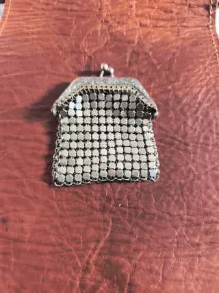 Bolso de malla vintage plateado