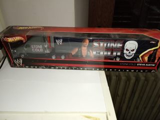 Hot Wheels WWE Stone Cold Steve Austin Camion 1/64