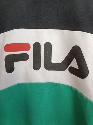 Sudadera Fila Color Negro, Verde y Blanco Talla S.