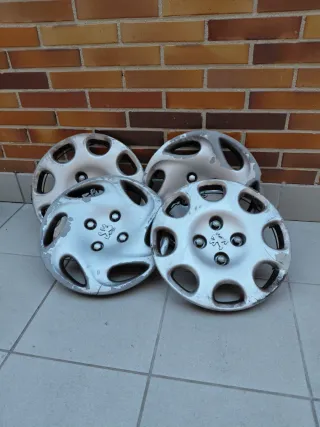 Tapacubos Peugeot 206 (4 unidades)