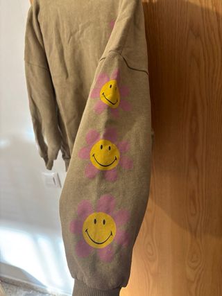 Sudadera Pull&Bear x Smiley World