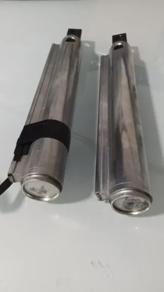 2 Pistones Capota Hidráulica Renault Megane II