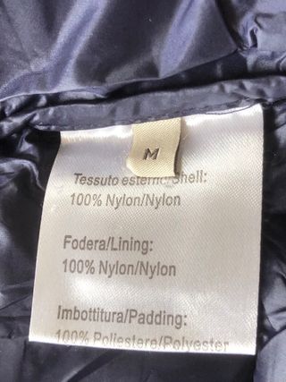 Piumino blu con cappuccio