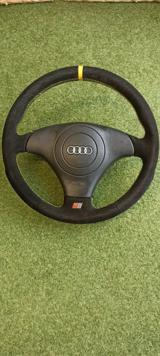 Volante Audi S4 Alcántara