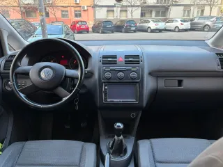 Volkswagen Touran 2004