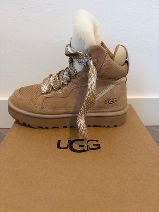 Botas UGG Beige y Multicolor
