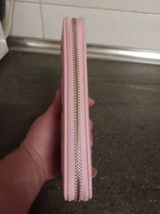 Monedero y billetera para mujer