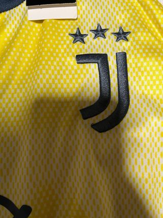 Camiseta Juventus Adidas Amarilla