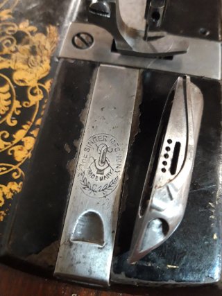 Máquina de coser Singer 12 (1877)