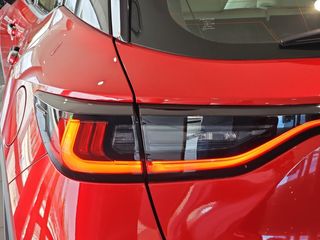 Lexus LBX 1.5 136cv HEV Elegant+