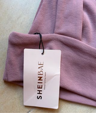 Top SHEINBAE rosa talla S