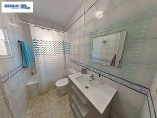 Chalet en venta en Centro en Roda de Barà