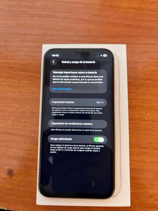 iPhone 11 Plata/Blanco