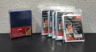 25 Toploaders y 500 Protectores Ultra Pro