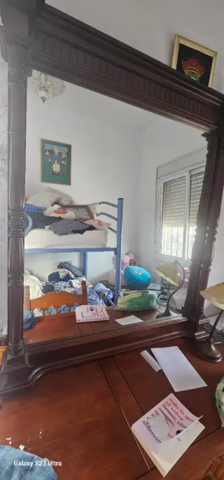 Espejo de madera grande