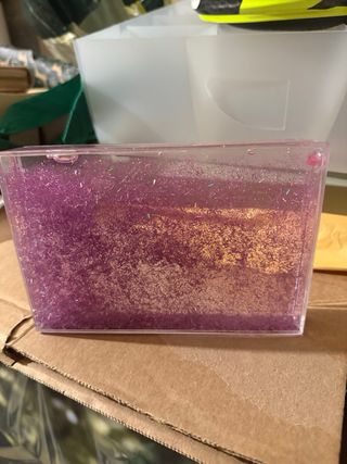 Decoración infantil cuadro plástico con purpurina.