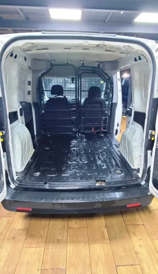 Opel Combo 2015 sólo 239.000 km !!!