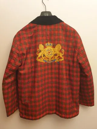 Cazadora cuadros roja y negra