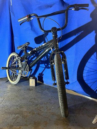 Bicicleta BMX B-PRO Negra