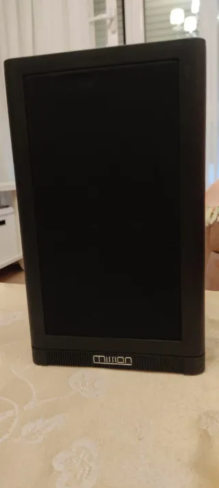 Tocadiscos Ocnoson con Altavoces Mission