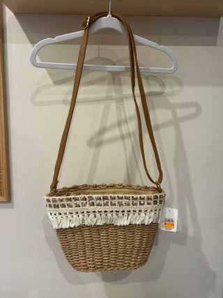 Bolso de rafia a estrenar