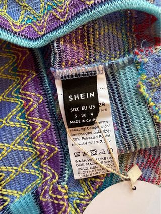 Top SHEIN multicolor talla S