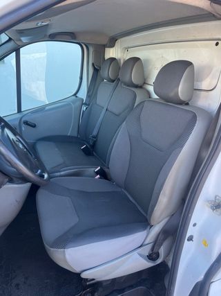 Opel Vivaro 2009 Camion Caja abierta