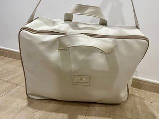 Bolsa de bebé blanca