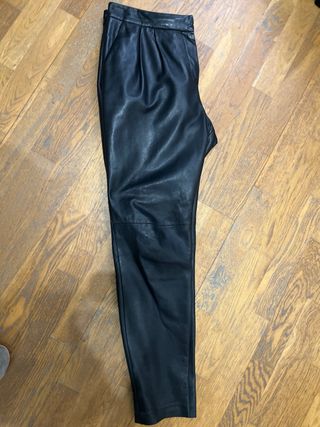 Pantalones de cuero Massimo Dutti Talla M