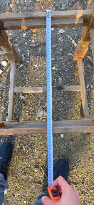 Sillas antiguas de madera