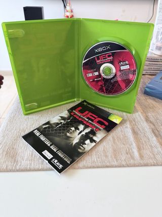 Juego Xbox UFC Tapout