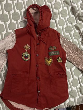 Chaqueta Vintage Roja y Dorada