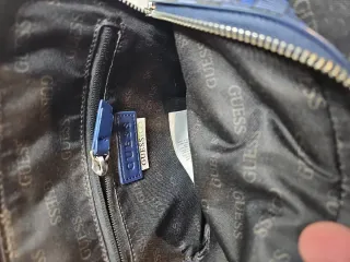 Bolso Guess Hombre Negro y Azul