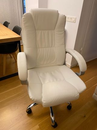 Silla estudio polipiel blanca cómoda
