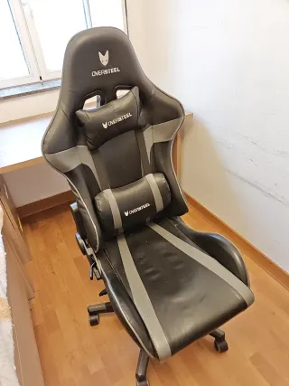Silla Gaming Oversteel Negra y Gris