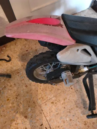 Moto infantil a batería