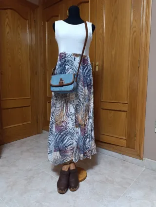 Vestido largo estampado tropical