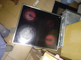 Horno y vitrocerámica Zanussi