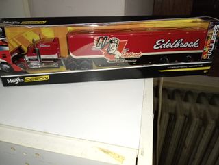 Maisto Custom Haulers Edelbrock Camion
