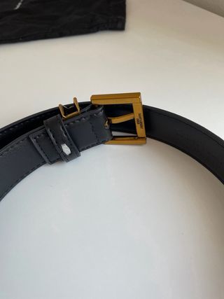 Cinturón Saint Laurent Negro Hebilla Dorada